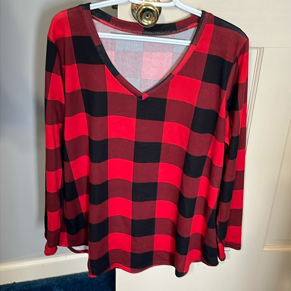 Long Sleeve V-Neck Woman’s top